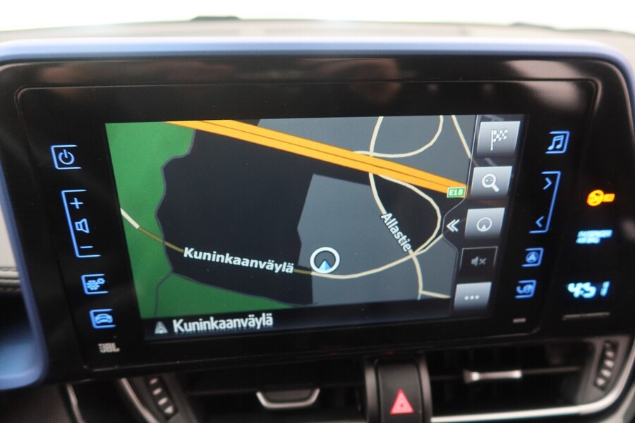 Toyota C-HR vaihtoauto