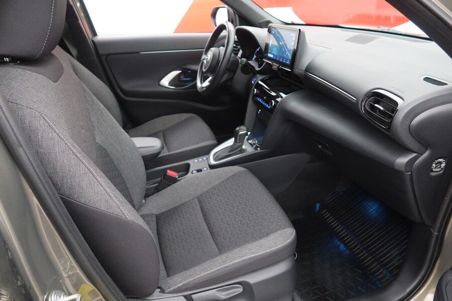 Toyota Yaris Cross vaihtoauto