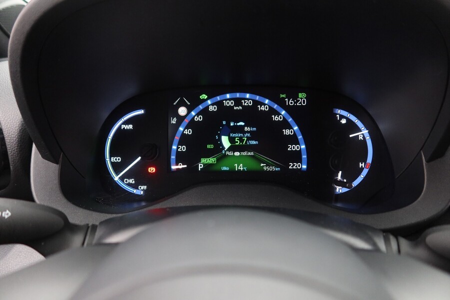 Toyota Yaris Cross vaihtoauto