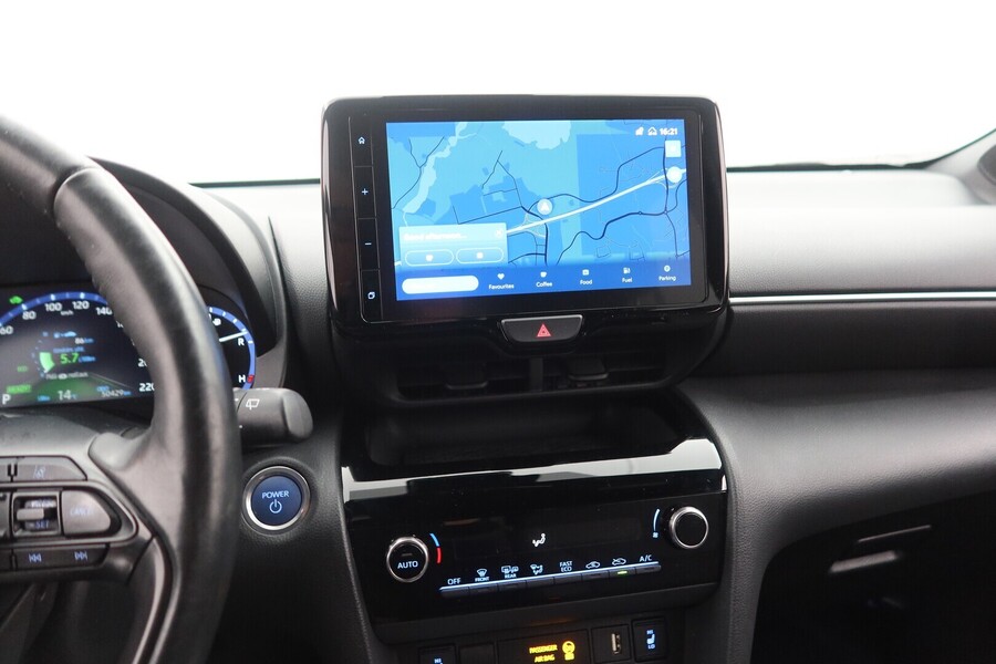 Toyota Yaris Cross vaihtoauto