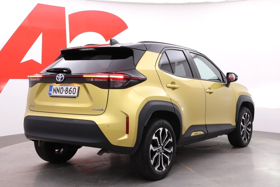 Toyota Yaris Cross vaihtoauto