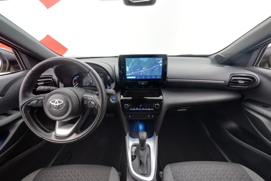 Toyota Yaris Cross vaihtoauto