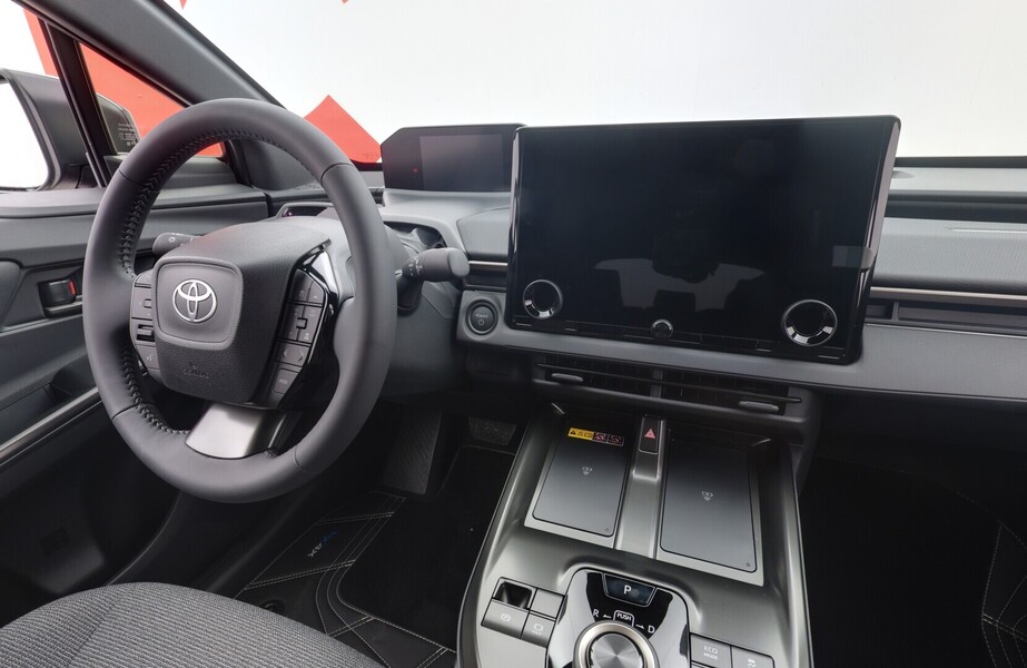 Toyota bZ4X vaihtoauto