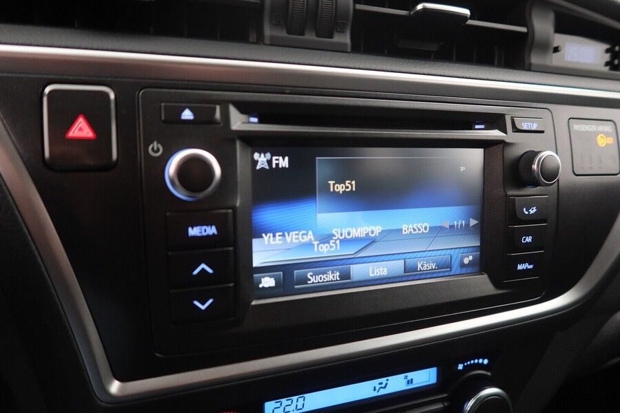 Toyota Auris vaihtoauto