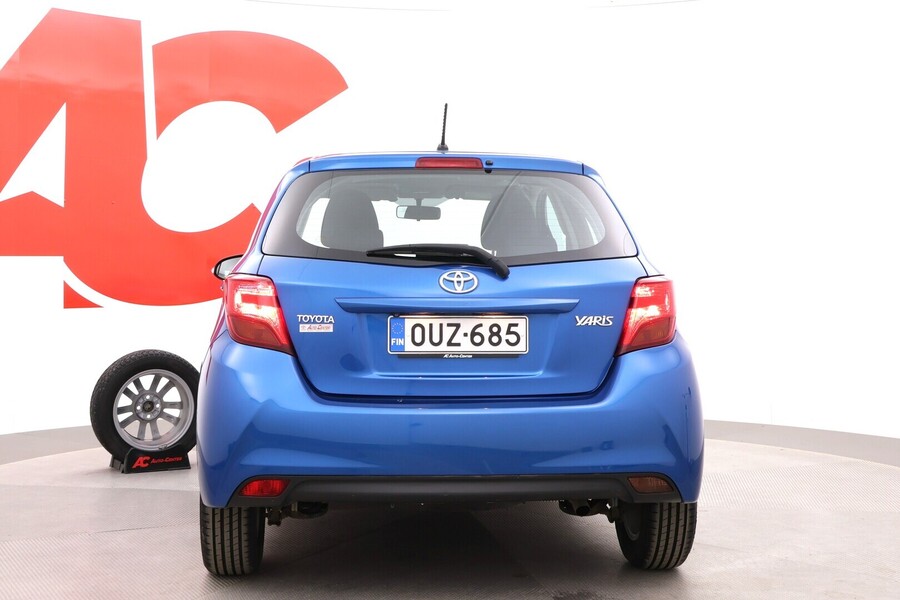 Toyota Yaris vaihtoauto