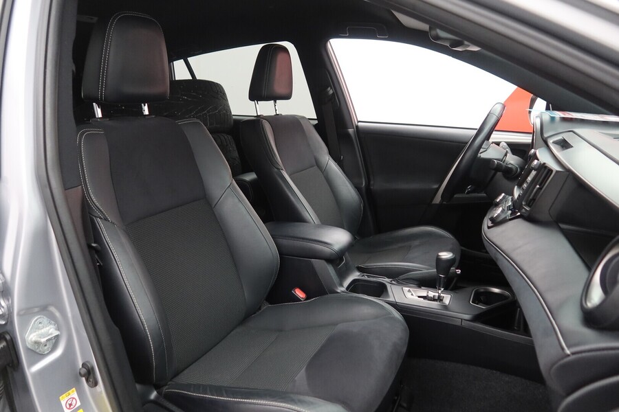Toyota RAV4 vaihtoauto