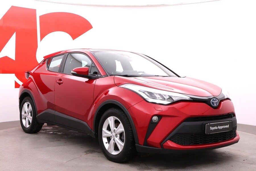 Toyota C-HR vaihtoauto