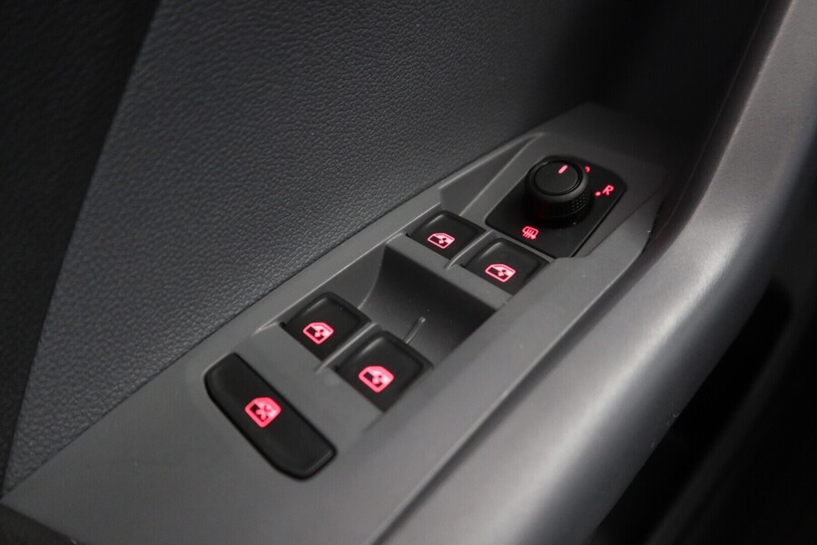 Volkswagen T-Cross vaihtoauto