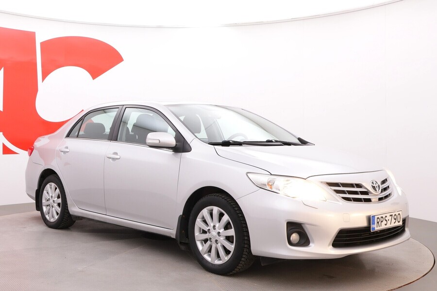 Toyota Corolla vaihtoauto