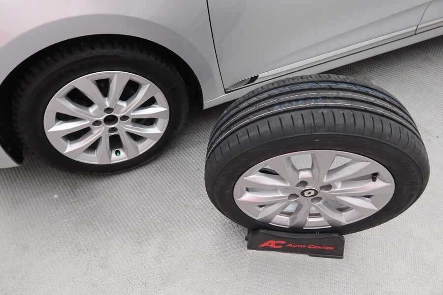 Renault Clio vaihtoauto