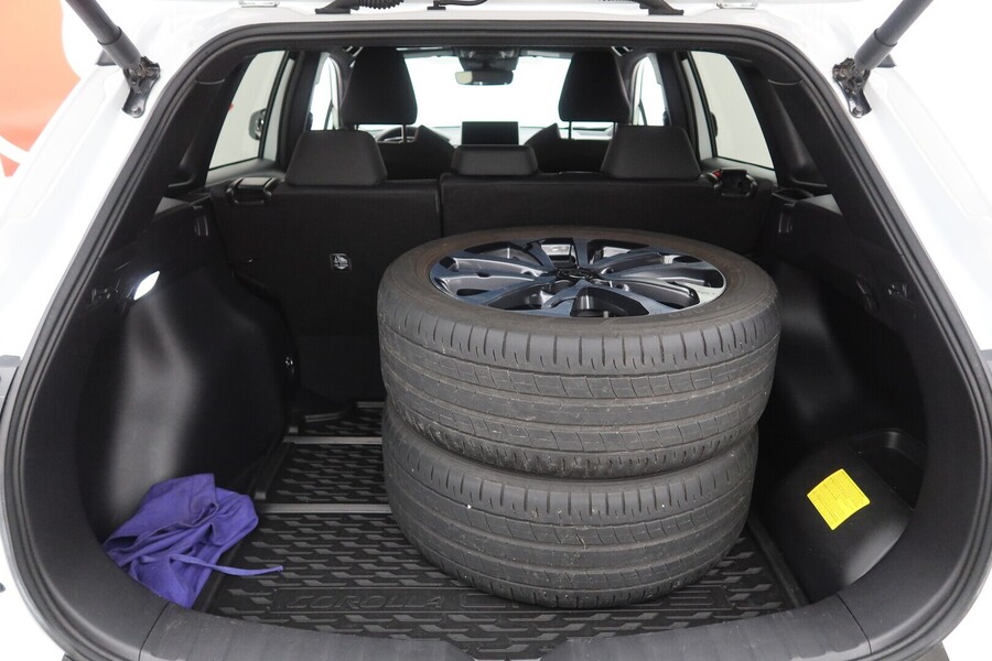 Toyota Corolla Cross vaihtoauto