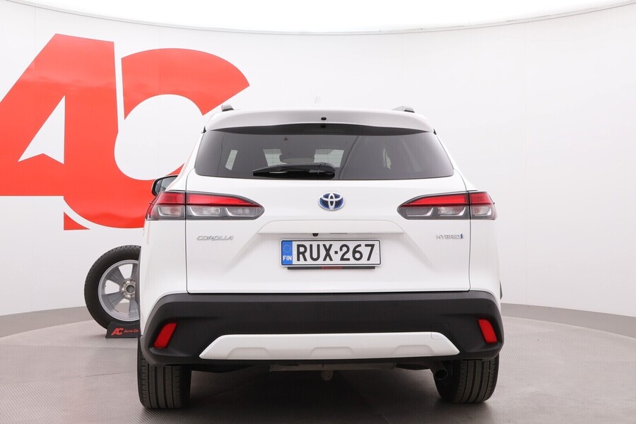 Toyota Corolla Cross vaihtoauto