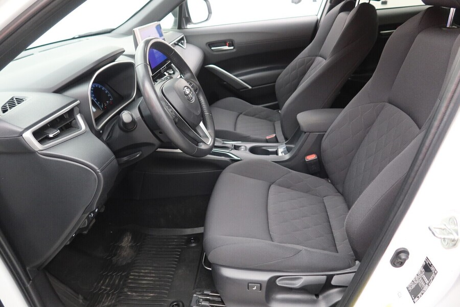 Toyota Corolla Cross vaihtoauto