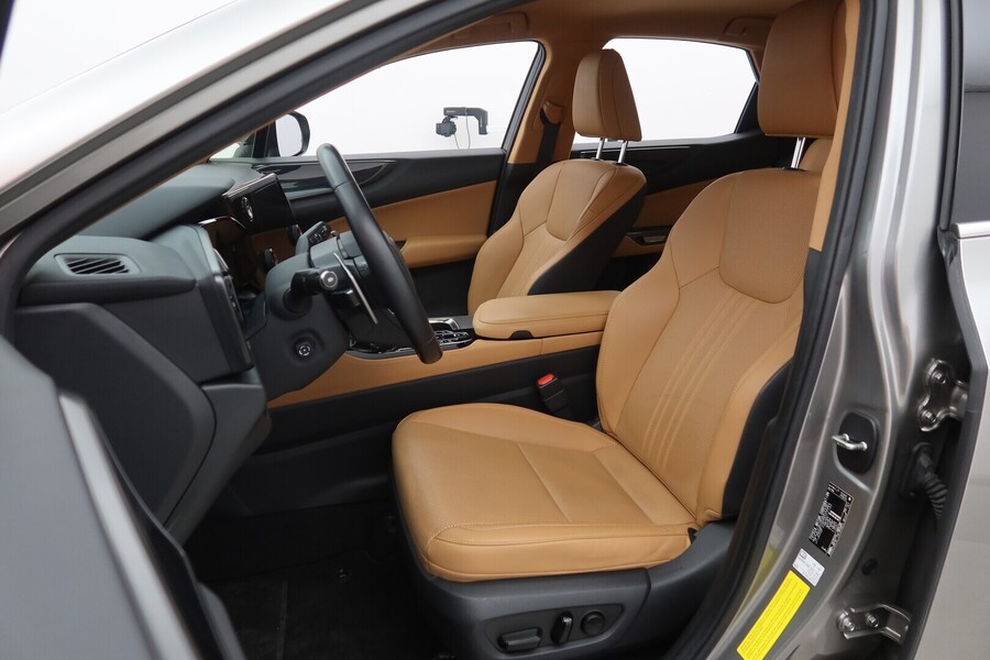 Lexus NX vaihtoauto