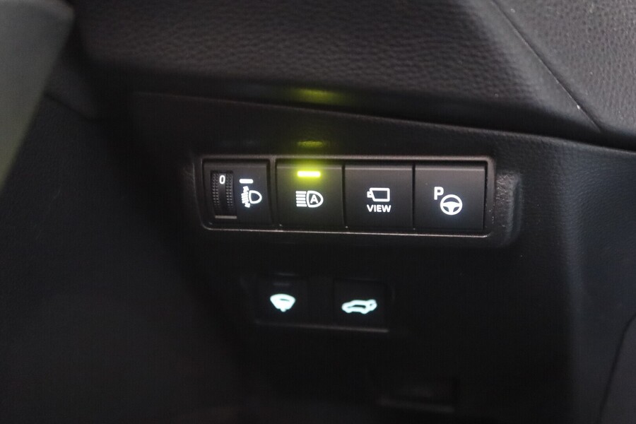 Toyota Corolla Cross vaihtoauto