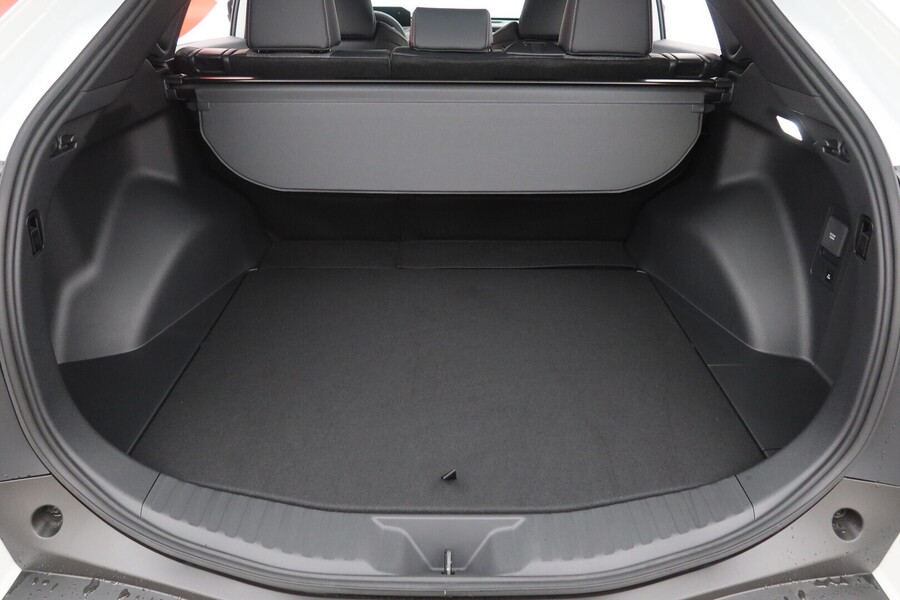 Toyota bZ4X vaihtoauto