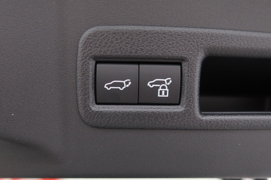 Toyota bZ4X vaihtoauto