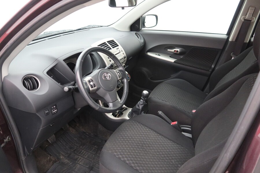 Toyota Urban Cruiser vaihtoauto