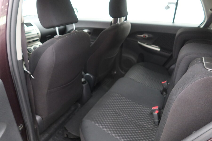 Toyota Urban Cruiser vaihtoauto