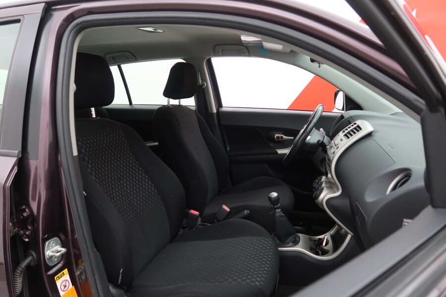 Toyota Urban Cruiser vaihtoauto