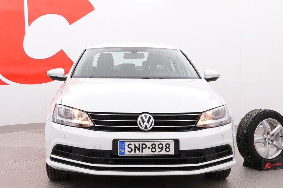 Volkswagen Jetta vaihtoauto