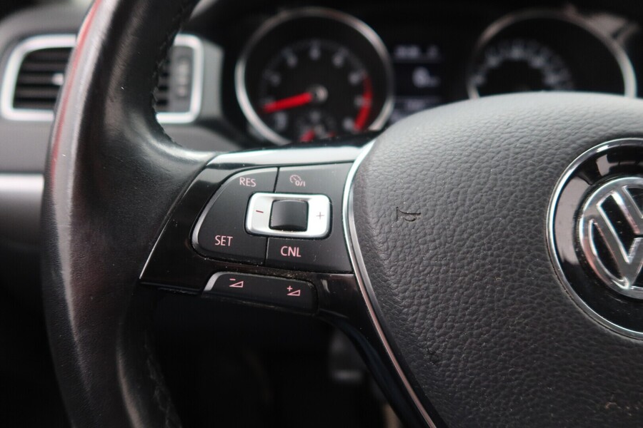 Volkswagen Jetta vaihtoauto