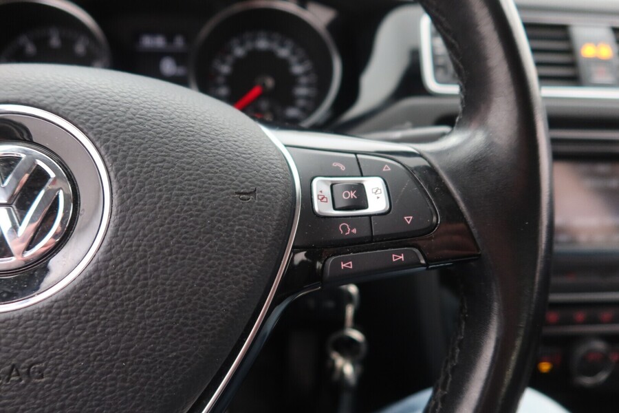 Volkswagen Jetta vaihtoauto