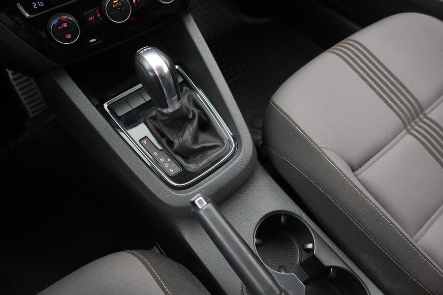 Volkswagen Jetta vaihtoauto