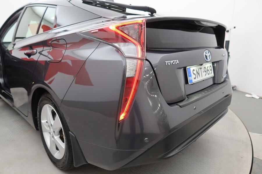 Toyota Prius vaihtoauto