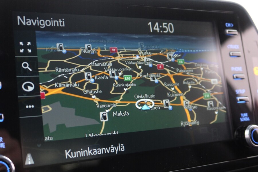 Toyota C-HR vaihtoauto