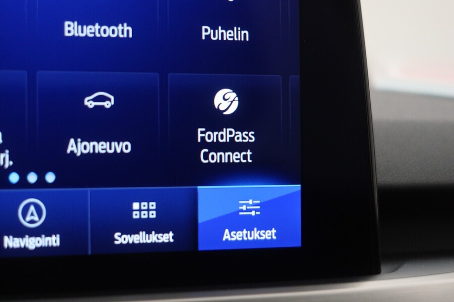 Ford Kuga vaihtoauto