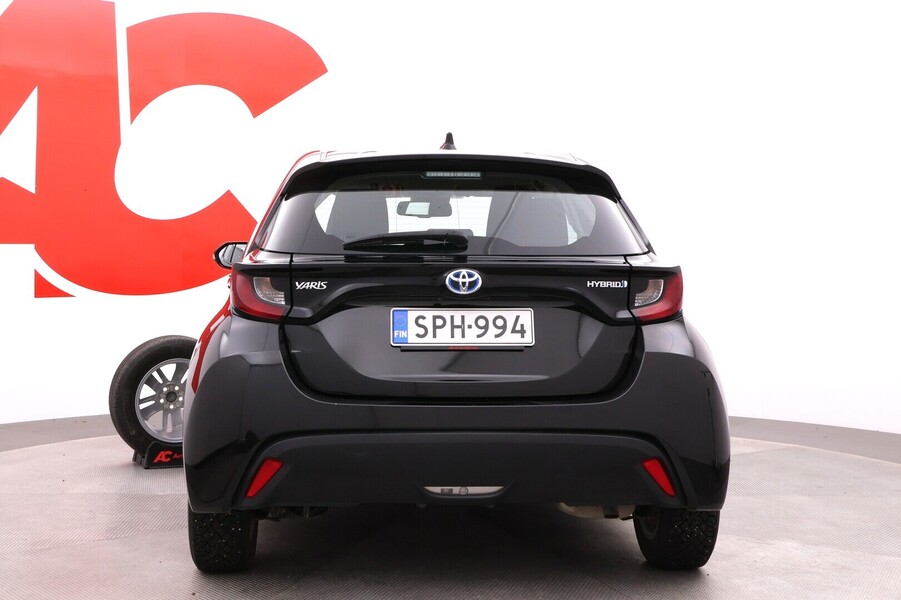 Toyota Yaris vaihtoauto