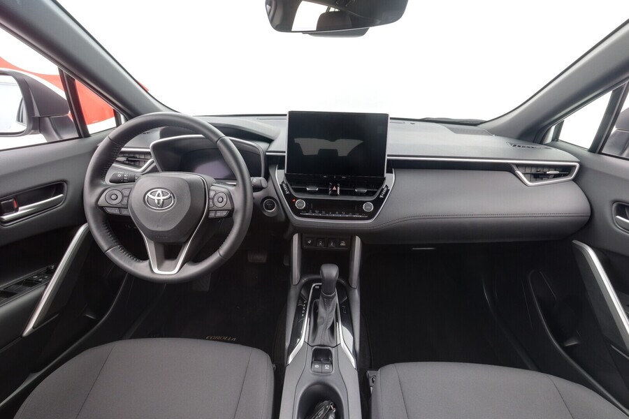 Toyota Corolla Cross vaihtoauto