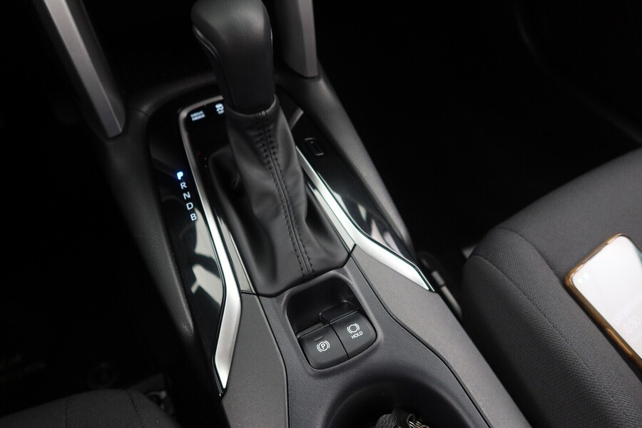 Toyota Corolla Cross vaihtoauto