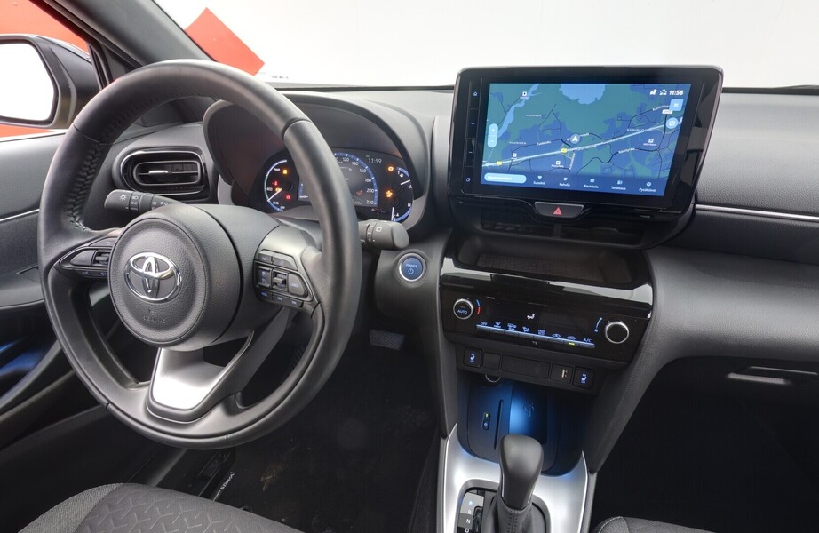 Toyota Yaris Cross vaihtoauto