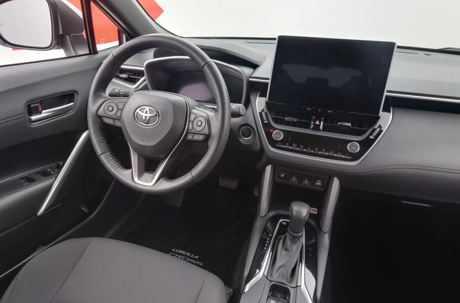 Toyota Corolla Cross vaihtoauto