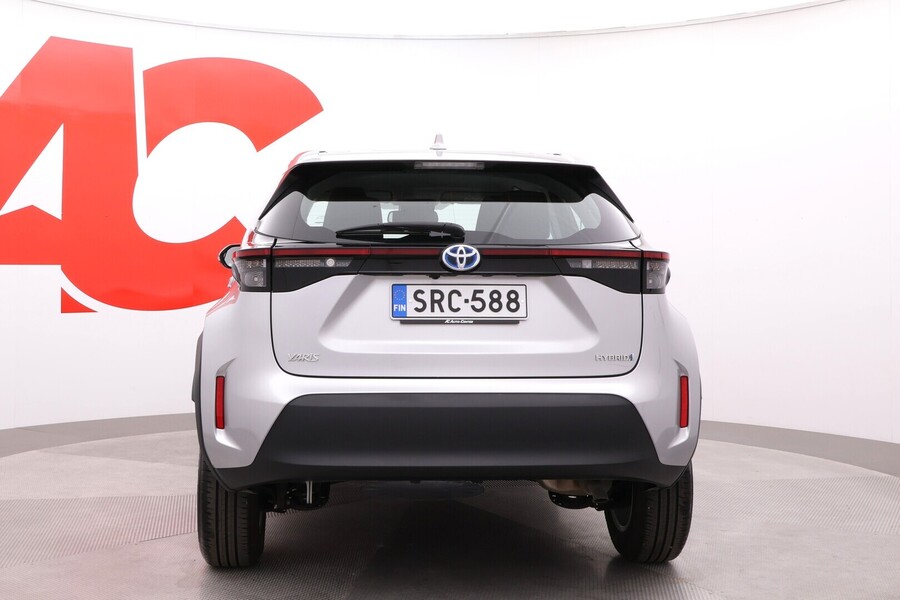 Toyota Yaris Cross vaihtoauto