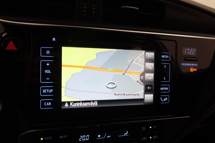 Toyota Auris vaihtoauto