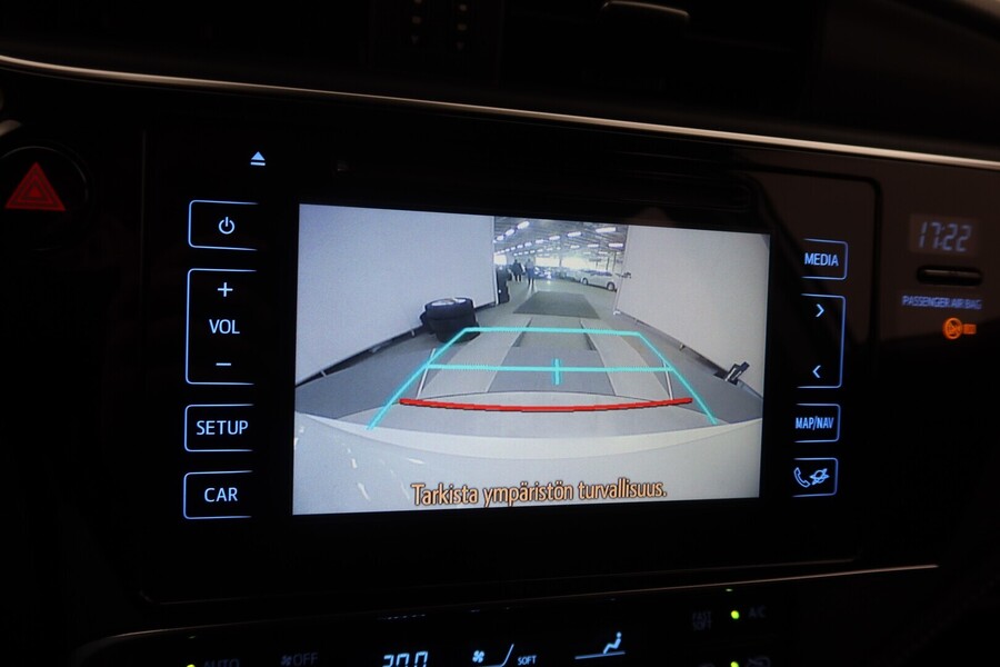 Toyota Auris vaihtoauto