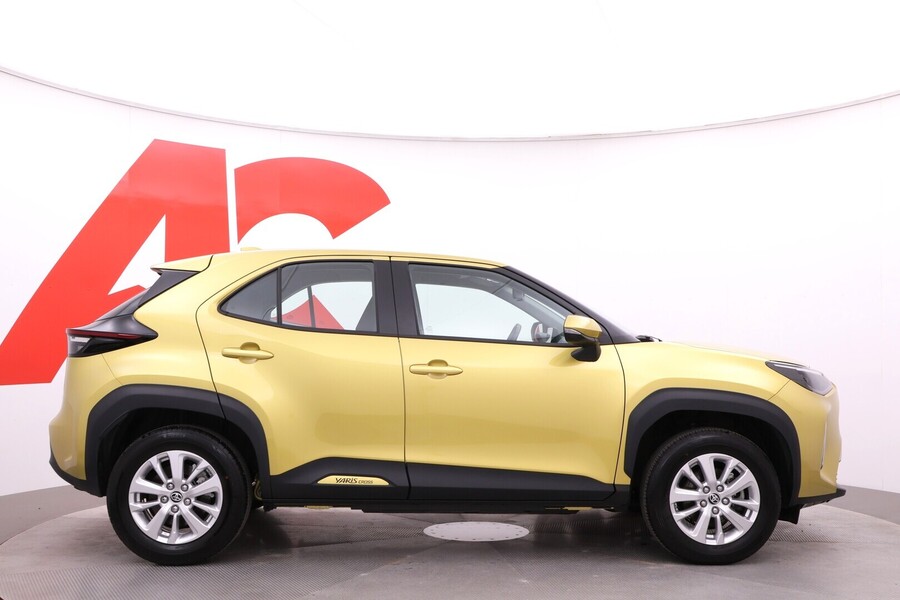 Toyota Yaris Cross vaihtoauto