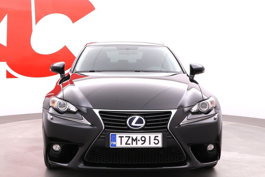 Lexus IS vaihtoauto