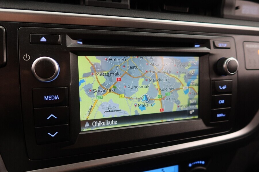 Toyota Auris vaihtoauto