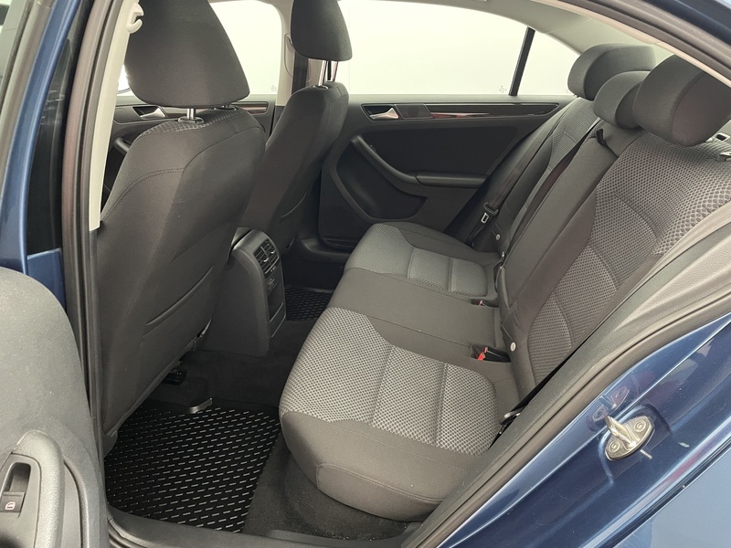 Volkswagen Jetta vaihtoauto