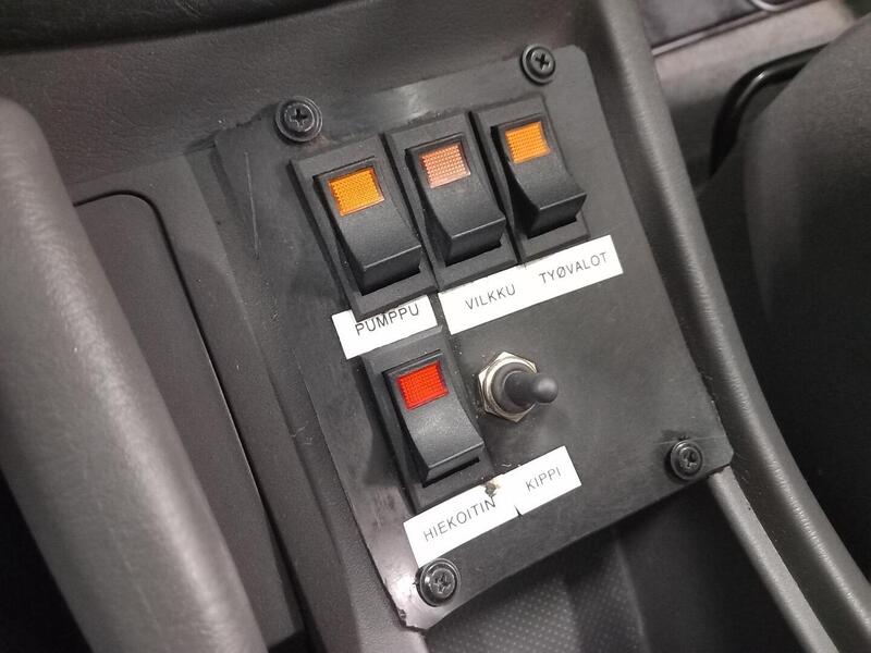 Toyota Hilux vaihtoauto