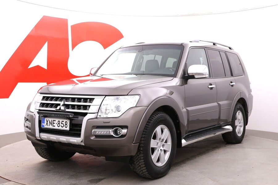 Mitsubishi Pajero vaihtoauto