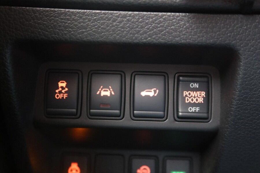 Nissan X-Trail vaihtoauto