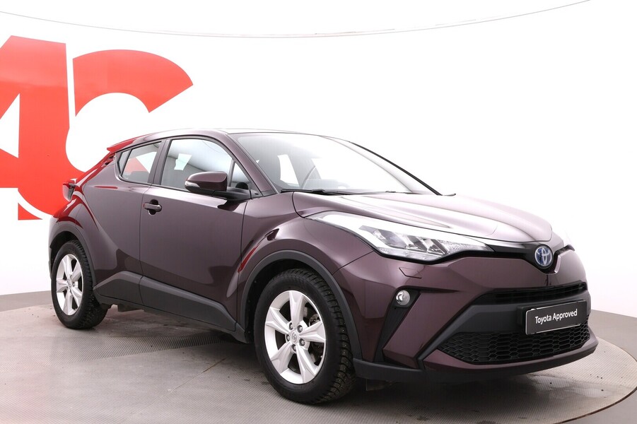 Toyota C-HR vaihtoauto
