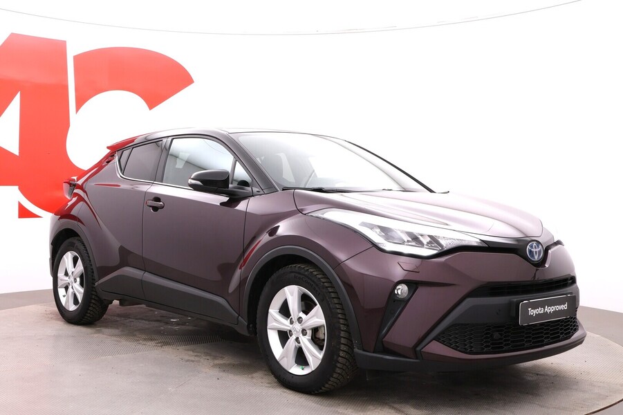Toyota C-HR vaihtoauto
