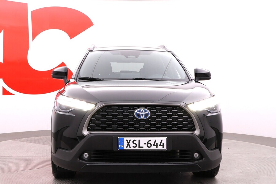 Toyota Corolla Cross vaihtoauto