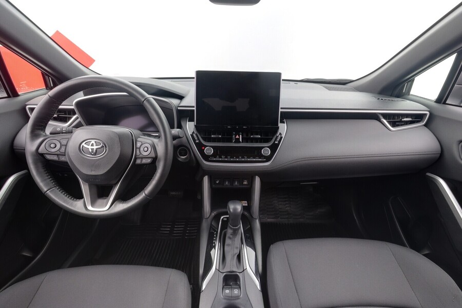 Toyota Corolla Cross vaihtoauto